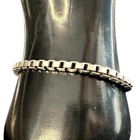 Tiffany & Co. Venetian Link Bracelet - Picture 1 of 6